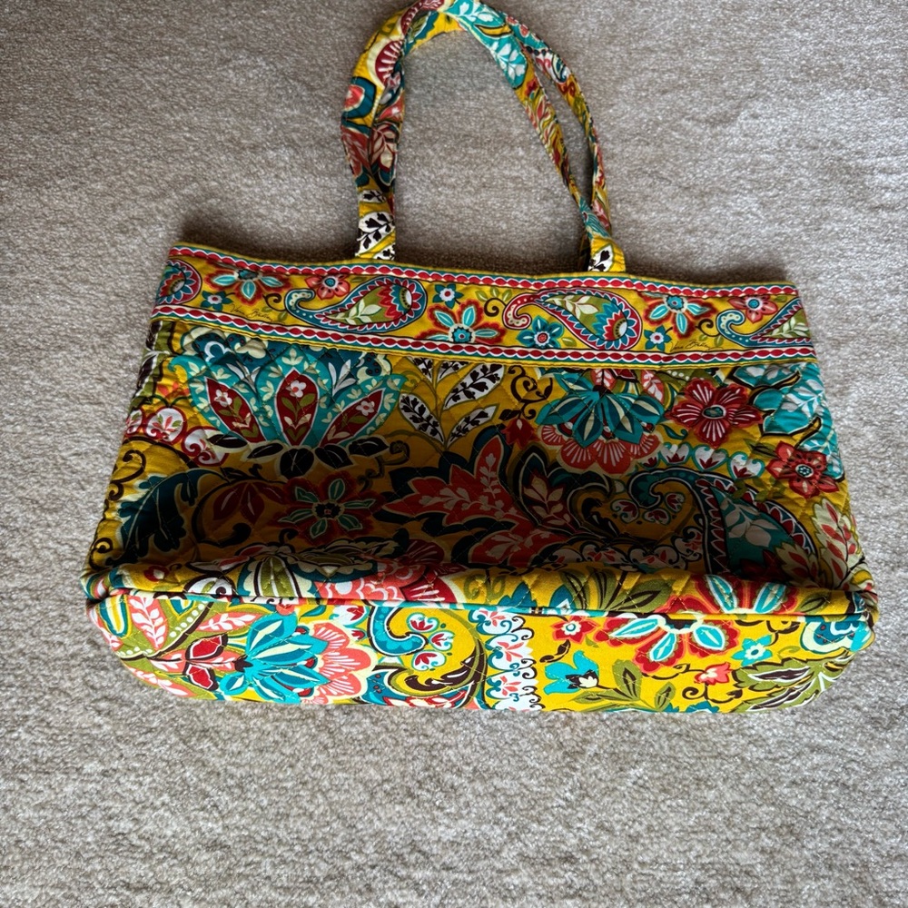Vera Bradley Tote - Picture 6 of 10
